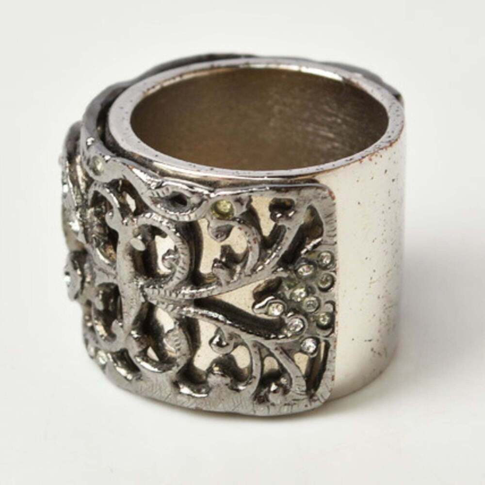 CHANEL Authentic Pearl Logo Ring - Picture 3 of 6